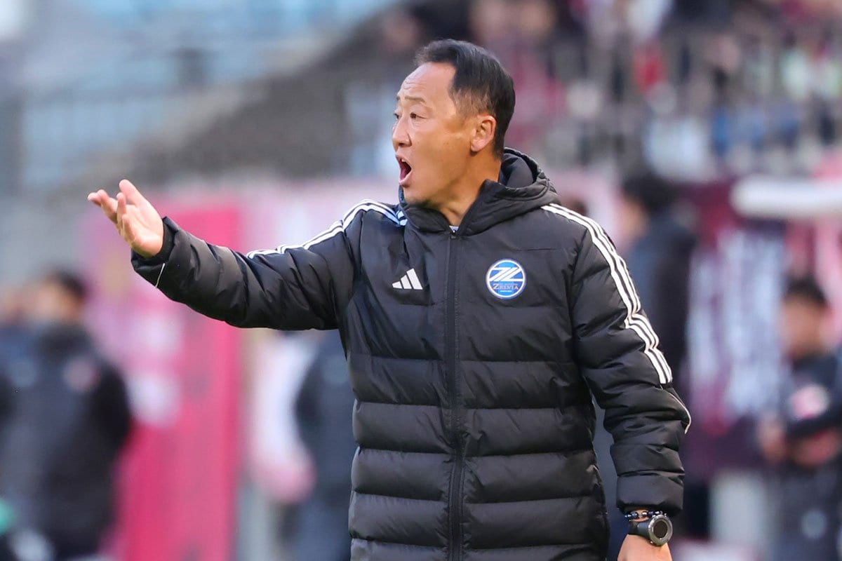 入手困難！最終値下げ！前園真聖！adidas 日本代表 サッカーシャツ 背番号8 今季もJ1で旋風巻き起こすか 前園真聖氏が〝町田スタイル〟に持論