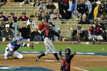  第２回ＷＢＣ決勝戦で決勝打を放つイチロー