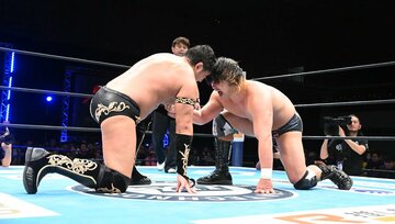 タイチ(左)と意地を張り合った大岩稜平