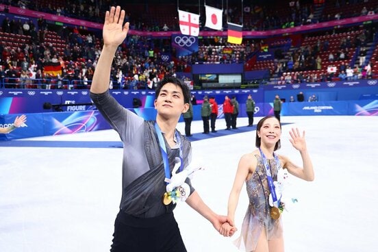 一躍、国民的アスリートとなった三浦璃来(右)と木原龍一の「りくりゅう」ペア