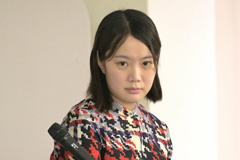 黒岩里奈氏