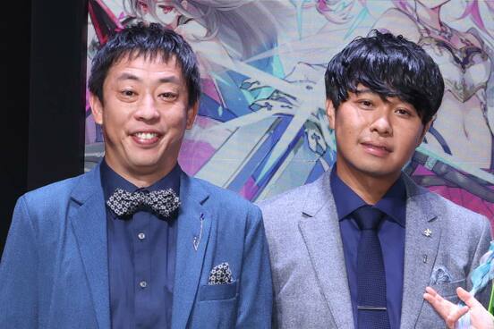 「さらば青春の光」の森田哲矢（左）と東ブクロ