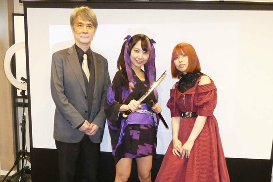 上映会に登場した山田誠二監督(左)、月野もあ(中)、お里役の吉留心光月
