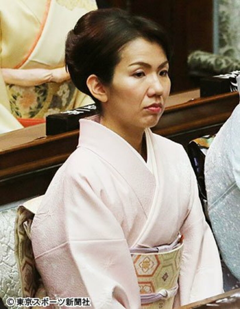  永田町では、豊田氏が丸坊主で復帰との情報が…