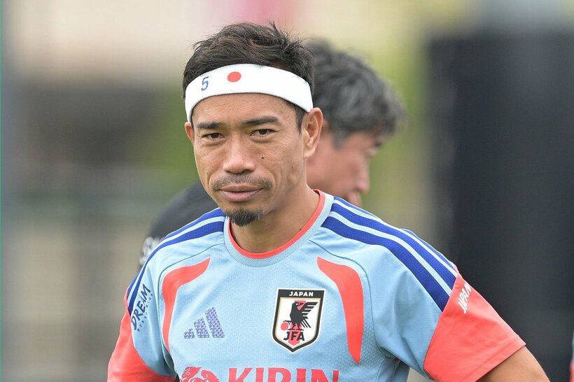 チームを鼓舞した長友