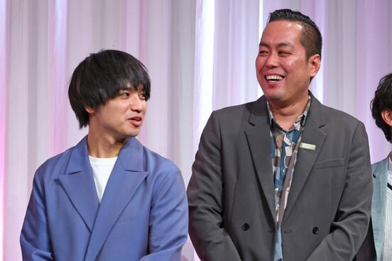 エバースの佐々木隆史（左）と町田和樹