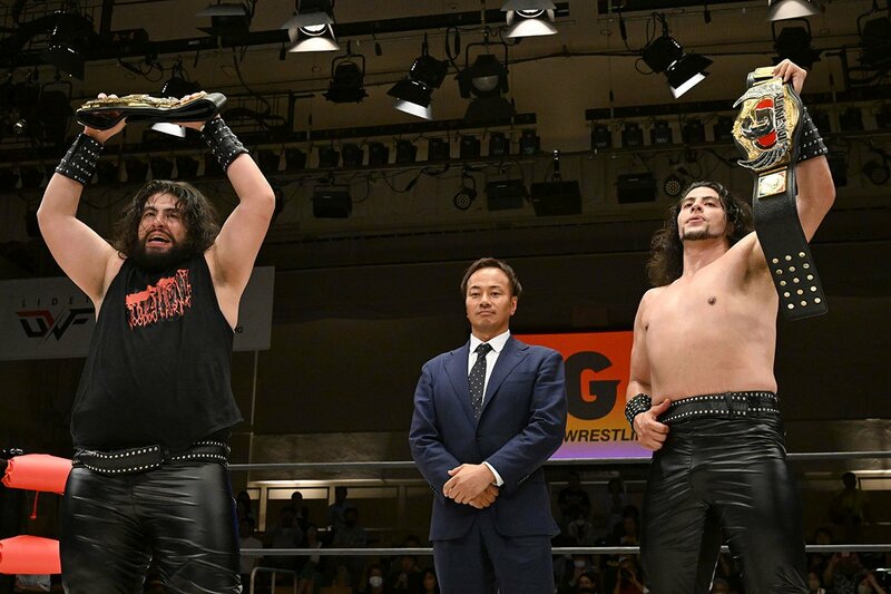 新王者になった斉藤ブラザーズ（斉藤レイ＝左、斉藤ジュン）