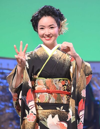 写真：演歌歌手・田川寿美がデビュー30周年コンサート 一番の思い出