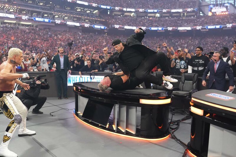 写真：【WWE】コーディ・ローデス オートンとの激闘制し王座防衛