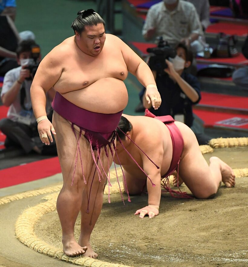  ２敗を守った御嶽海