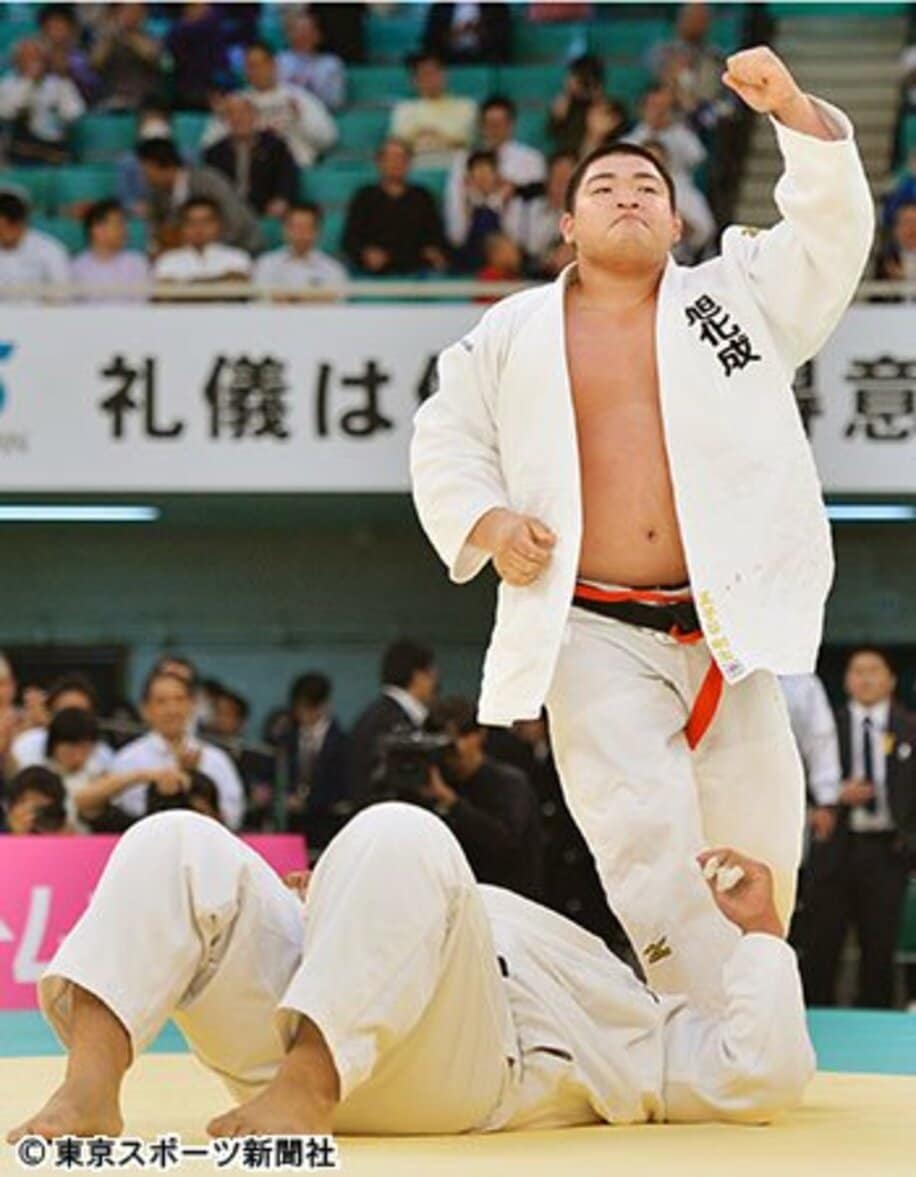 王子谷剛志（右）が上川大樹を破った昨年の全日本選手権決勝。この熱戦も有名無実化する