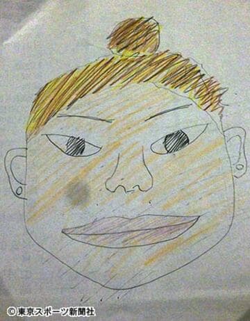 市営住宅の近所に住む女の子が描いた女の似顔絵