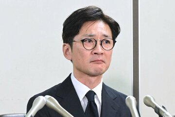 時折涙を浮かべた国分太一