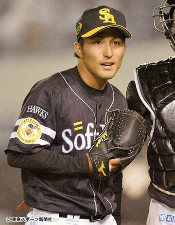  プロ５年でグラブを置いた島袋