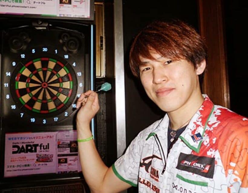  ダーツのプロ選手となった杉山さん