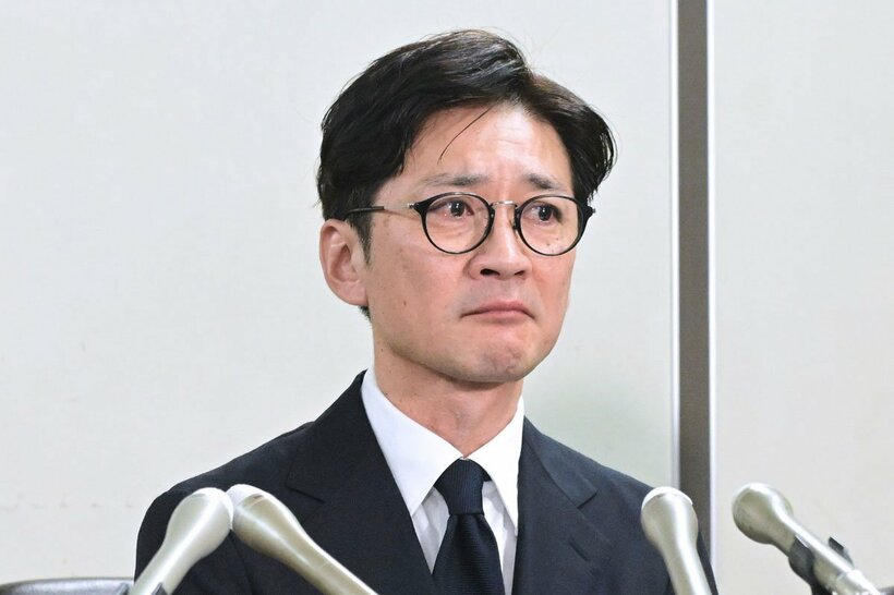 時折涙を浮かべた国分太一