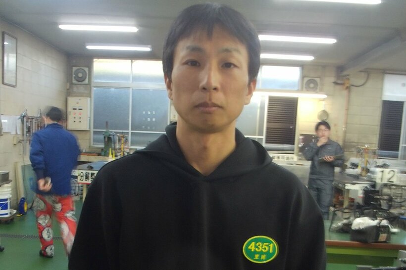 里岡右貴