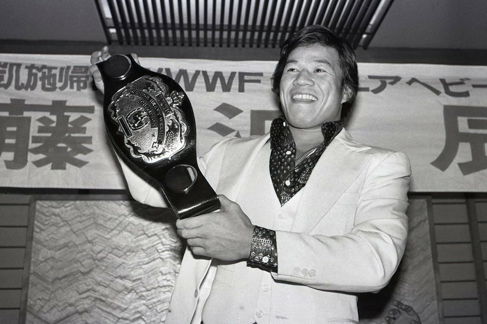 79年2月、ＷＷＷＦジュニアヘビー級王者の藤波辰巳（藤波辰爾）が凱旋帰国