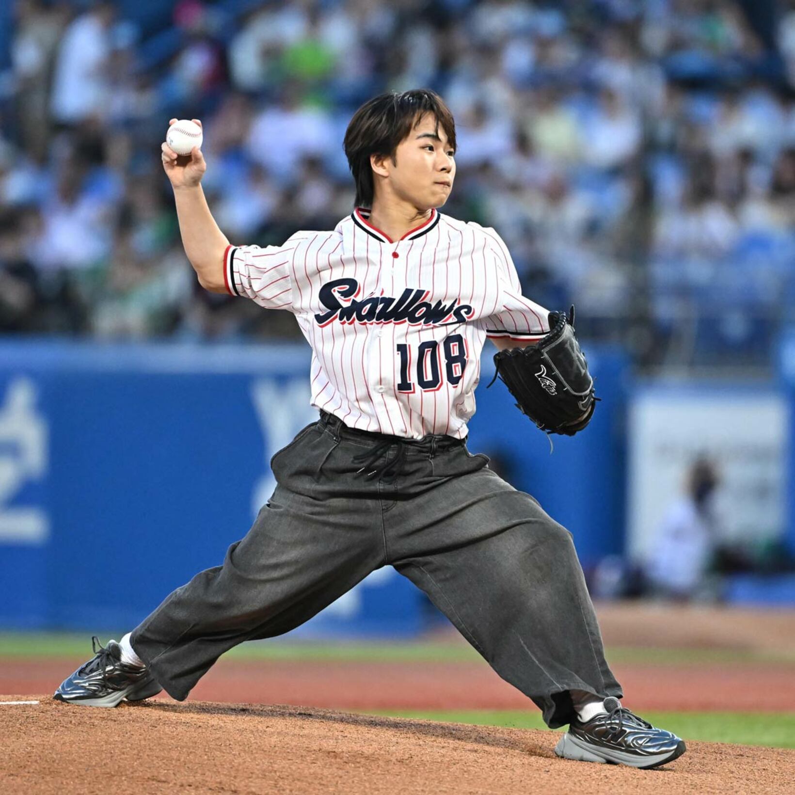 力強く投げ込んだ下川恭平