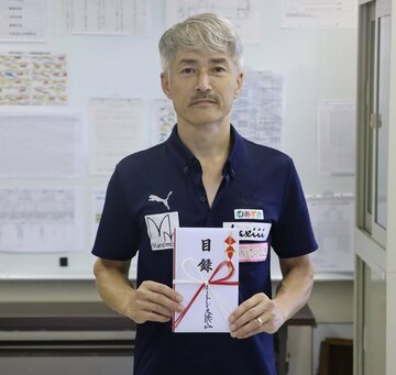 通算２５００勝を達成した松井繁