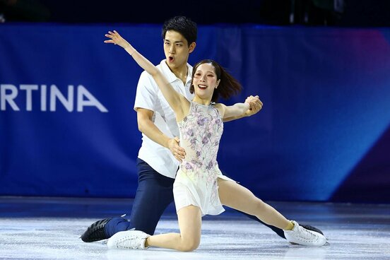 金メダルを獲得したりくりゅうペア