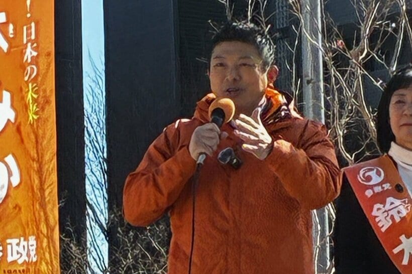 調布駅前で街頭演説を行った参政党・神谷代表