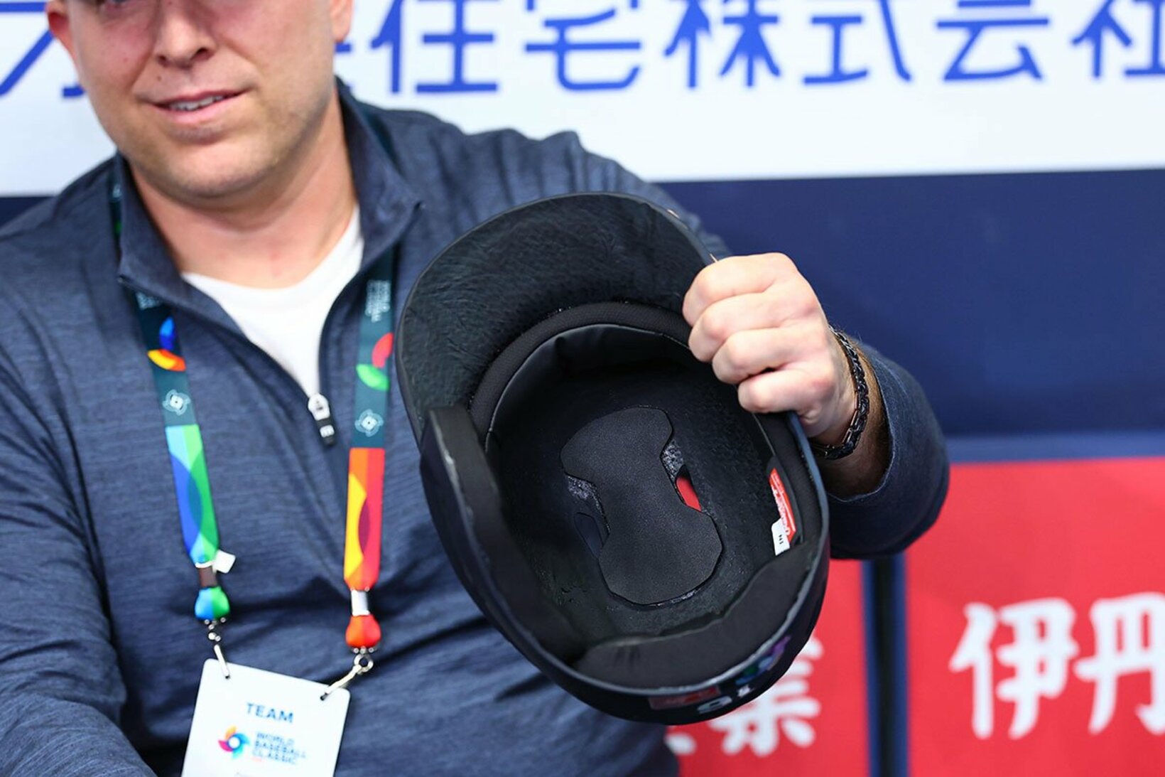 実は作りが他の選手とは違う大谷翔平のヘルメット