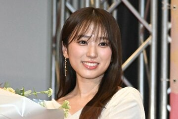 矢吹奈子