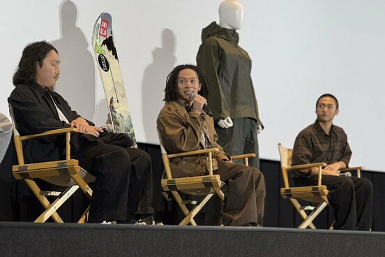 左から平野英樹、平野歩夢、平野海祝