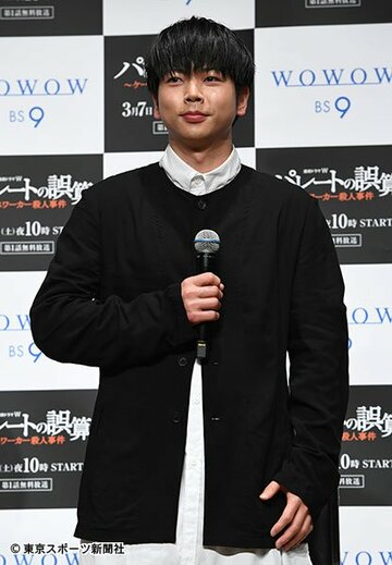  ドラマ完成報告会に出席した増田