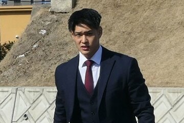 嘉永泰斗がシリーズを牽引し、支配する