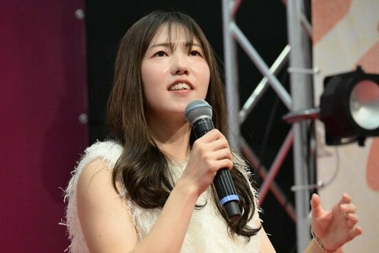 トークショーを行った清水愛海