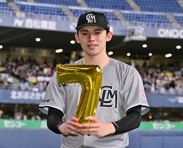 圧巻の三振ショーで７勝目をマークした佐々木朗希