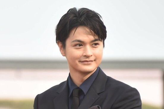 瀬戸康史