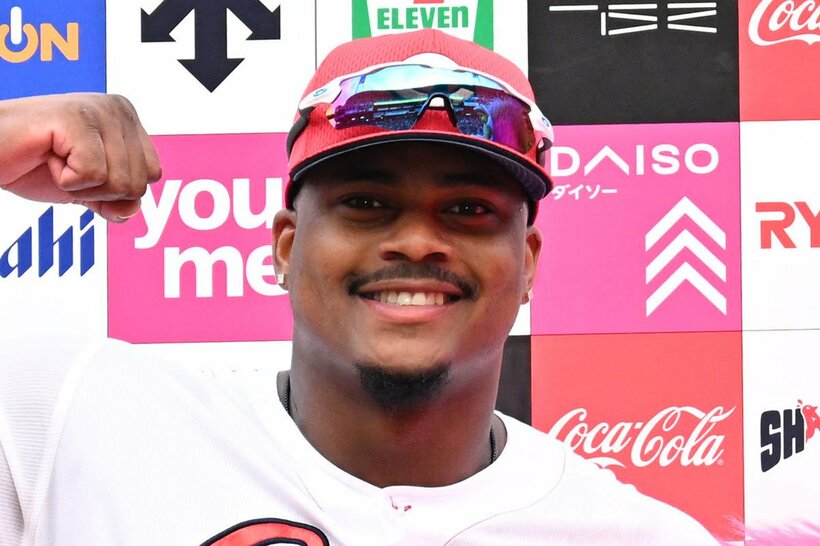 決勝押し出し四球の広島・モンテロ
