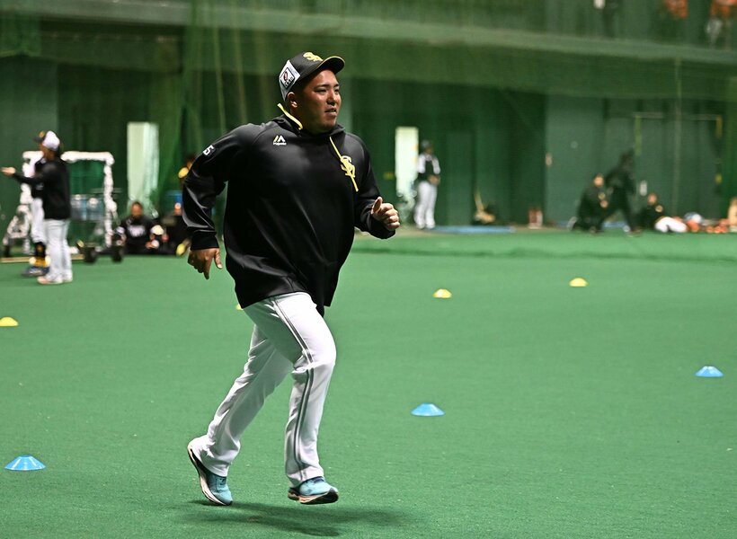 キャンプ最終日は室内で調整したソフトバンク・山川穂高