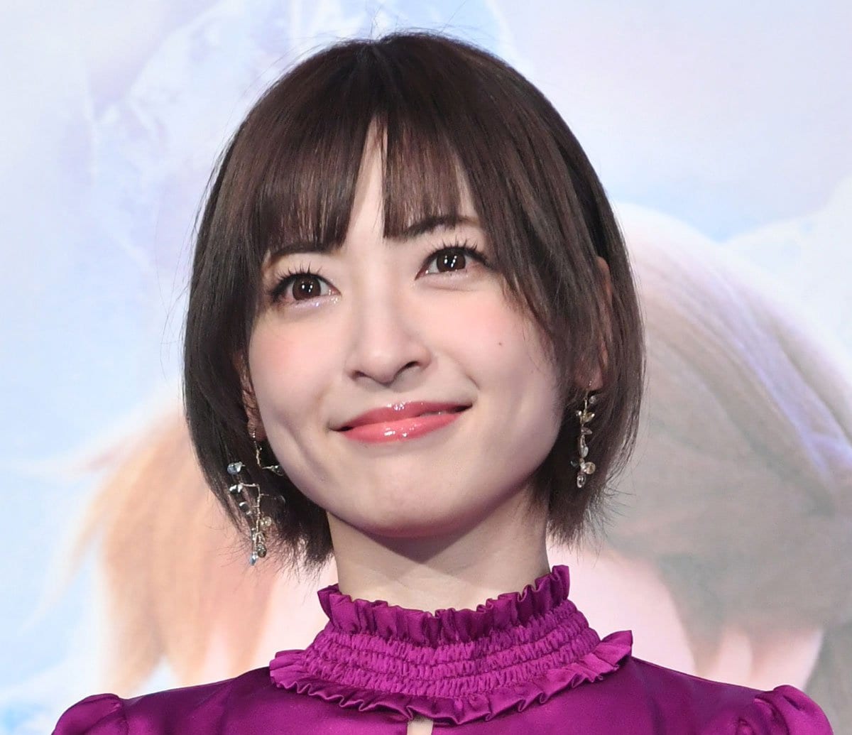 アナ 声優