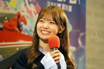 トークショーを行った川井萌