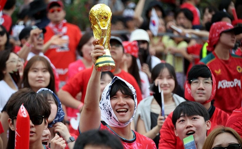 韓国のサポーターたち（ロイター）