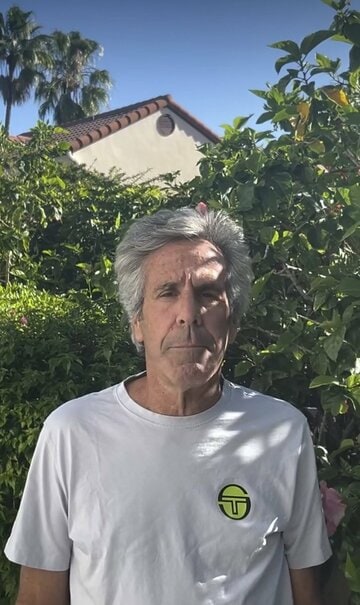 「パームビーチ・ピート」を名乗るエプスタイン激似の男性（インスタグラム@not.epsteinsから）