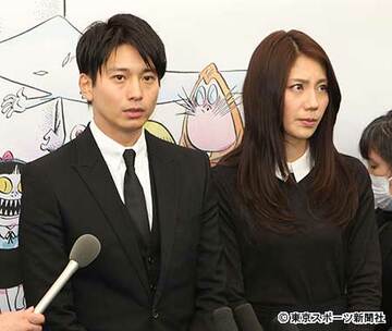 向井理（左）と松下奈緒