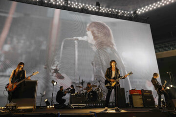 日本武道館公演を行ったa flood of circle