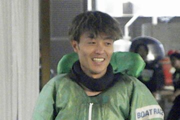 三馬崇史