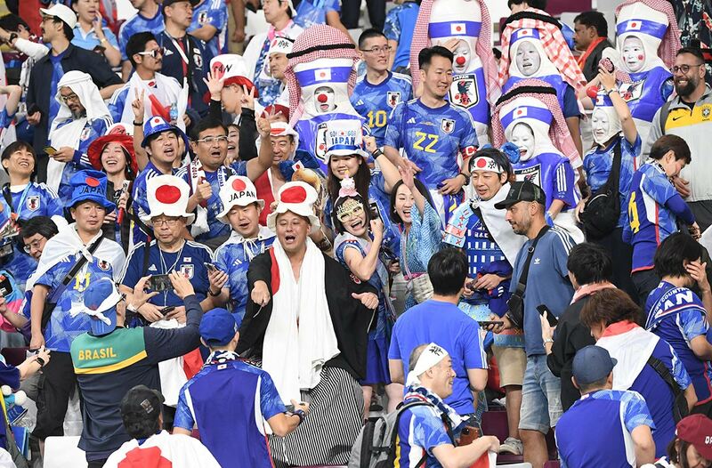 日本のドイツ勝利にスタンド観戦のホリエモンが最速報告「ドイツに勝ったぞ～！」 | 記事 | 東スポWEB
