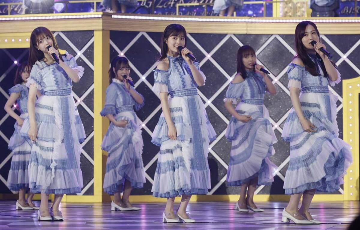 写真：乃木坂46が9周年ライブ 白石麻衣や生駒里奈、桜井玲香ら卒業