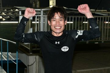 水神祭を行った深井利寿 
