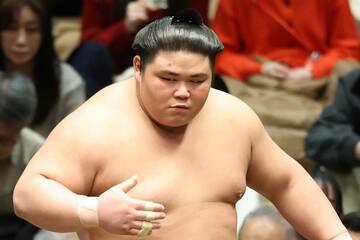 伊勢ケ浜親方から暴力を受けた伯乃富士