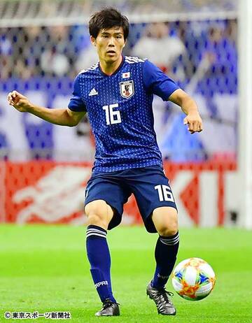  日本代表DF冨安に注目