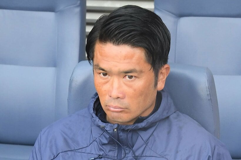 ベトナム１部ハノイの岩政大樹監督