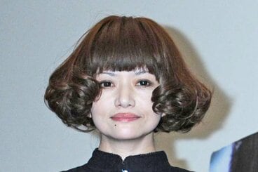 広田レオナ